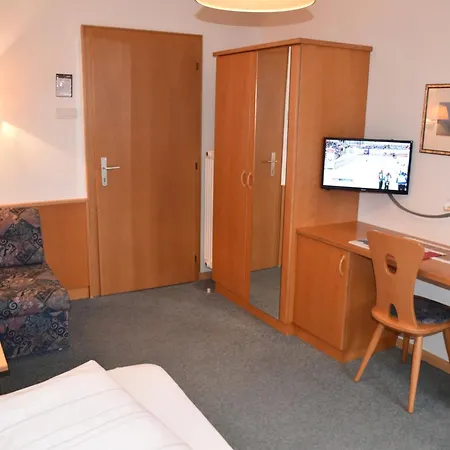 Angerburg Blumenhotel Hotel