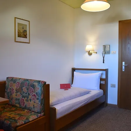 Angerburg Blumenhotel
